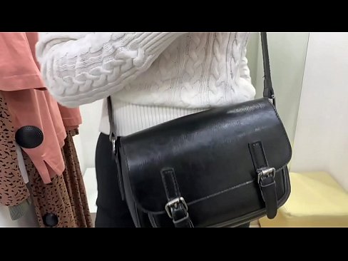 ❤️ Pampublikong masturbesyon ng batang asong si FeralBerry na may dildo sa fitting room ️  Sex sa tl.gayasianporn.ru ❌️❤